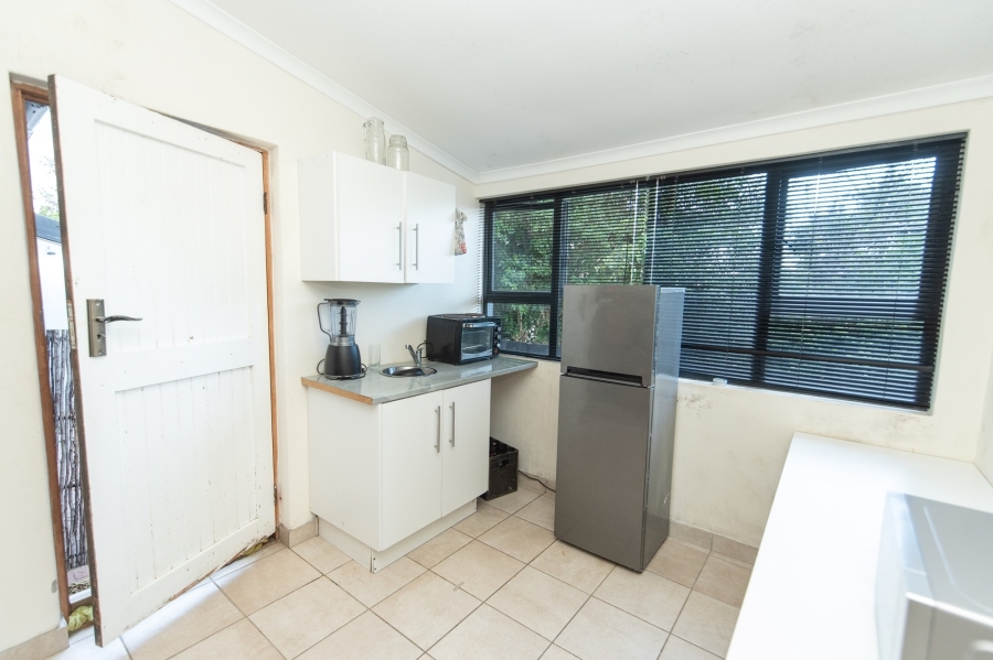 5 Bedroom Property for Sale in Lovemore Heights Estate Eastern Cape